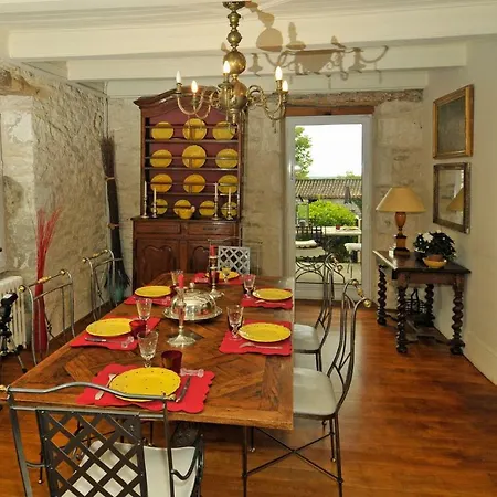 Sleeps 8 Wifi Vila Lavaurette